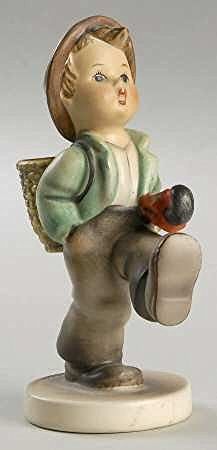 Hummel Hummel Globe Trotter No Box, Collectible - 228833 - DimpzBazaar.com