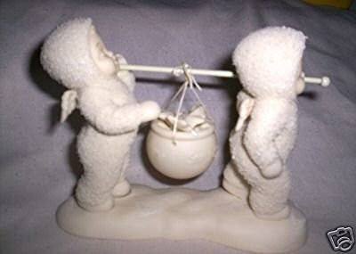 Snowbabies Department 56 Snowbabies Whistle While You Work - DimpzBazaar.com