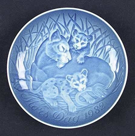 Bing & Grondahl 1982 Bing & Grondahl Mother's Day Plate - Lioness & Cubs - DimpzBazaar.com