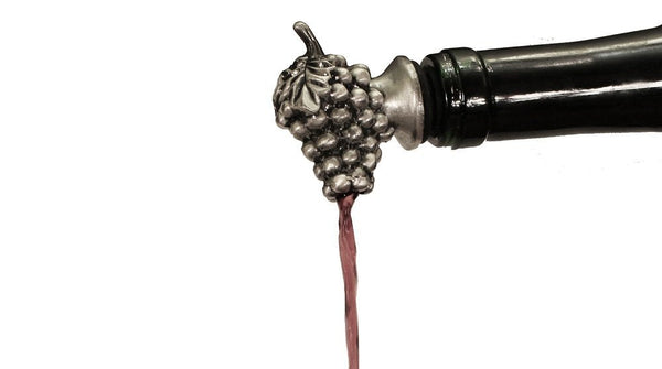 Spectrum Grapes Wine Aerator Pourer Premium Aerating Pourer Food Grade silicone stopper - DimpzBazaar.com