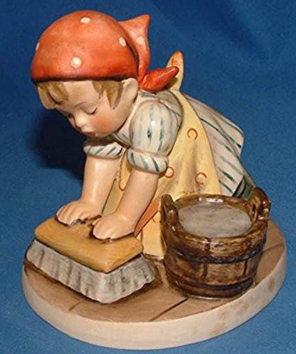 Hummel M I Hummel "Big Housecleaning" Figurine - DimpzBazaar.com