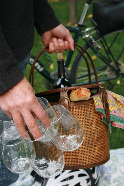 govino Govino Go Anywhere Flexible Shatterproof Recyclable Wine Glasses, 16-ounces - DimpzBazaar.com