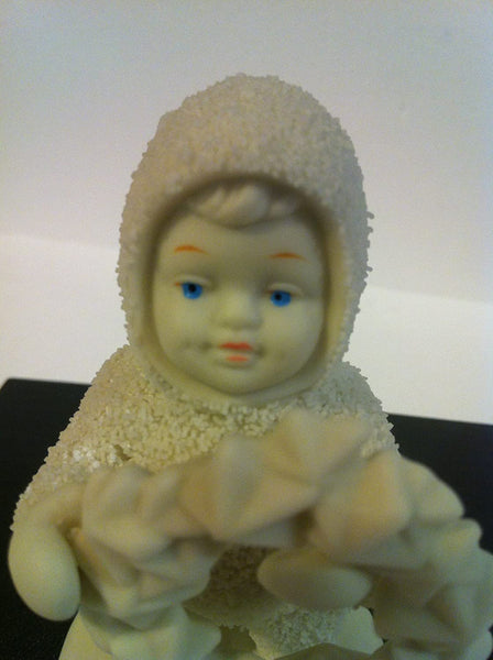 Snowbabies Winter Tales of the Snowbabies "I Made This Just For You" Department 56 inc. Figure - DimpzBazaar.com