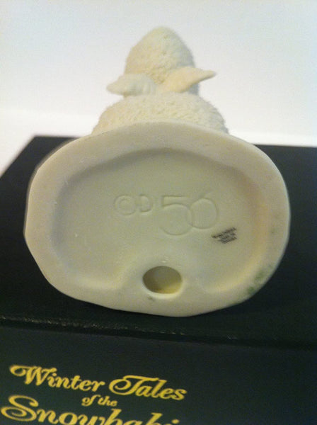 Snowbabies Winter Tales of the Snowbabies "I Made This Just For You" Department 56 inc. Figure - DimpzBazaar.com